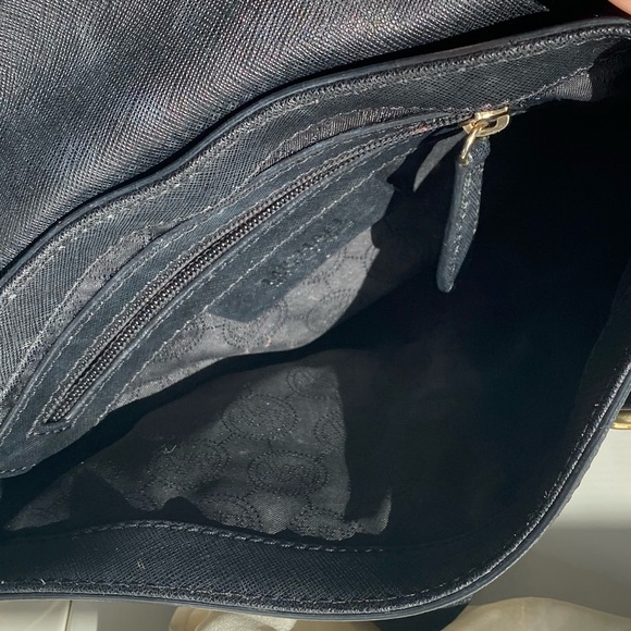 Michael Kors Handbag - Picture 9 of 9